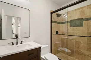 8638 E Dahlia Dr, Scottsdale, AZ 85260 - Photo 33