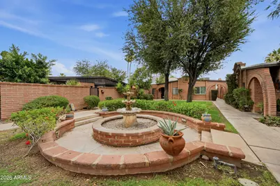3002 N 32nd Street #5, Phoenix, AZ 85018 - Photo 3