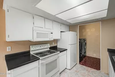 6902 W Devonshire Avenue #1281, Phoenix, AZ 85033 - Photo 13