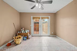 6902 W Devonshire Ave, Phoenix, AZ 85033 - Photo 9