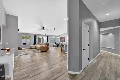 2174 S Stuart Avenue, Gilbert, AZ 85295 - Photo 9
