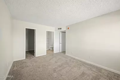 3810 N Maryvale Parkway #2016, Phoenix, AZ 85031 - Photo 13