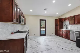 725 E Encanto Dr, Tempe, AZ 85281 - Photo 7