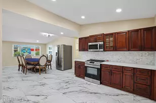 725 E Encanto Dr, Tempe, AZ 85281 - Photo 11