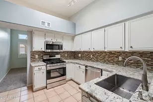 10181 N Tarheel Pl, Tucson, AZ 85737 - Photo 17