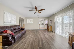 10606 W Campana Dr, Sun City, AZ 85351 - Photo 11
