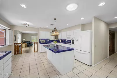 10606 W Campana Drive, Sun City, AZ 85351 - Photo 13