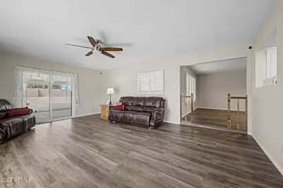 10606 W Campana Drive, Sun City, AZ 85351 - Photo 11