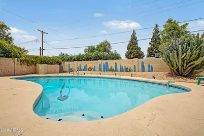 8330 E Monte Vista Road, Scottsdale, AZ 85257 - Photo 37
