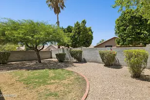 826 E Potter Dr, Phoenix, AZ 85024 - Photo 27
