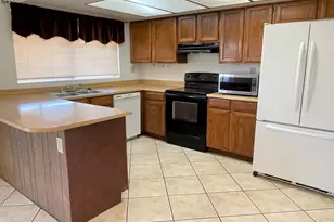 4746 W Aster Dr, Glendale, AZ 85304 - Photo 7