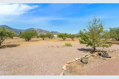 5838 E Perry Lane, Hereford, AZ 85615 - Photo 31