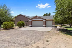 18145 E Cherry Hills Pl, Queen Creek, AZ 85142 - Photo 3