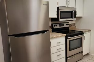 13205 N 100th Ave, Sun City, AZ 85351 - Photo 5