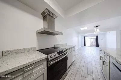 2501 N 22nd Drive, Phoenix, AZ 85009 - Photo 9