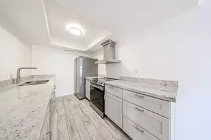2501 N 22nd Dr, Phoenix, AZ 85009 - Photo 7