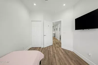 4102 W Fallen Leaf Lane, Glendale, AZ 85310 - Photo 13
