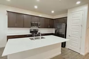 17155 N 9th Pl, Phoenix, AZ 85022 - Photo 9