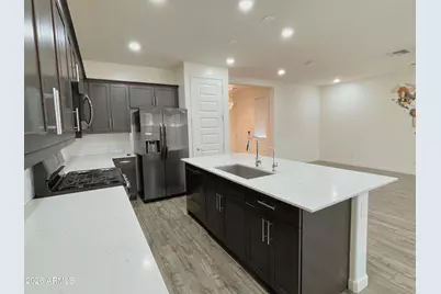 17155 N 9th Place, Phoenix, AZ 85022 - Photo 11