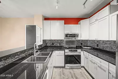 920 E Devonshire Avenue #3031, Phoenix, AZ 85014 - Photo 9