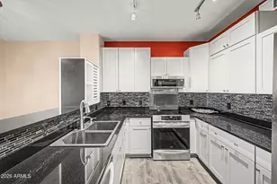 920 E Devonshire Ave, Phoenix, AZ 85014 - Photo 9