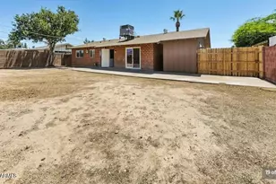 3520 W Lawrence Rd, Phoenix, AZ 85019 - Photo 17
