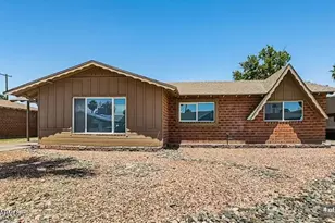 3520 W Lawrence Rd, Phoenix, AZ 85019 - Photo 3