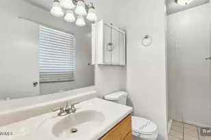 3520 W Lawrence Rd, Phoenix, AZ 85019 - Photo 11