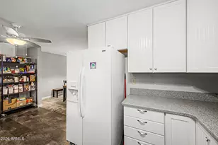 14011 N Newcastle Dr, Sun City, AZ 85351 - Photo 7