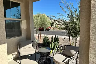 4601 S Renaissance Dr, Gilbert, AZ 85297 - Photo 3
