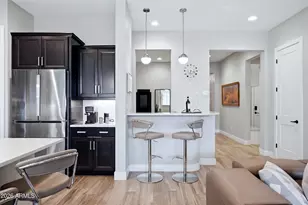 2828 E Donald Dr, Phoenix, AZ 85050 - Photo 15