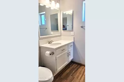8258 E Kilarea Avenue, Mesa, AZ 85209 - Photo 9