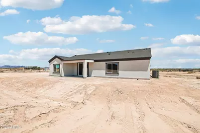 35987 W Sunland Avenue, Tonopah, AZ 85354 - Photo 31