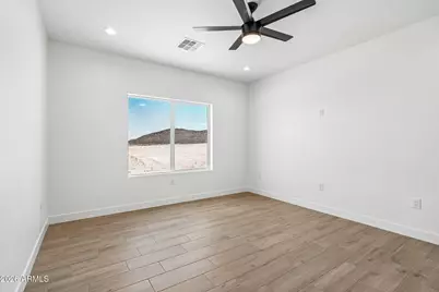 35987 W Sunland Avenue, Tonopah, AZ 85354 - Photo 23
