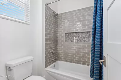 3829 E Crittenden Lane, Phoenix, AZ 85018 - Photo 45