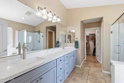 629 W Desert Valley Drive, San Tan Valley, AZ 85143 - Photo 17