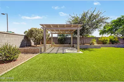 1315 W Alpine Tree Avenue, San Tan Valley, AZ 85140 - Photo 31