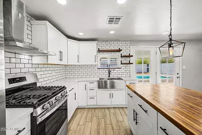 1802 N 58th Drive, Phoenix, AZ 85035 - Photo 9