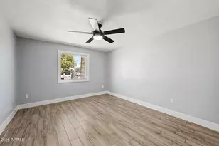 1802 N 58th Dr, Phoenix, AZ 85035 - Photo 15