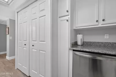 5102 N 31st Place #433, Phoenix, AZ 85016 - Photo 21