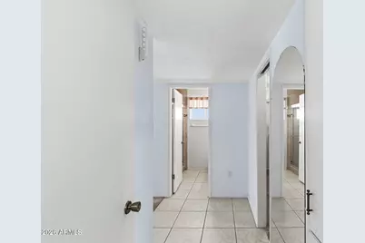10339 W Prairie Hills Circle, Sun City, AZ 85351 - Photo 37