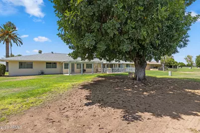 10339 W Prairie Hills Circle, Sun City, AZ 85351 - Photo 31