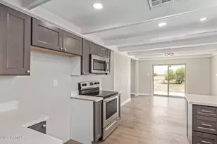 7525 W Lake Erie Dr, Casa Grande, AZ 85194 - Photo 13