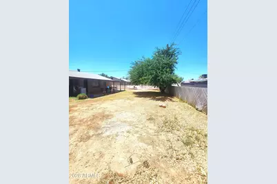 6702 W Roma Avenue, Phoenix, AZ 85033 - Photo 15