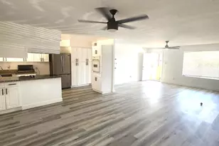 6702 W Roma Ave, Phoenix, AZ 85033 - Photo 3