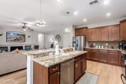 2695 E Rakestraw Lane, Gilbert, AZ 85298 - Photo 17