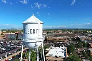 2695 E Rakestraw Ln, Gilbert, AZ 85298 - Photo 15