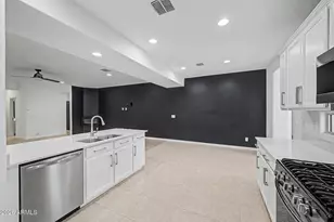 12431 W State Ave, Glendale, AZ 85307 - Photo 11