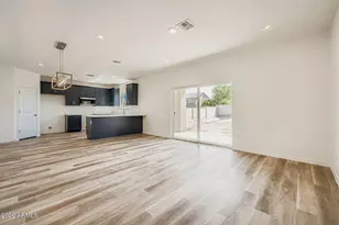 5515 S 11th Ave, Phoenix, AZ 85041 - Photo 9