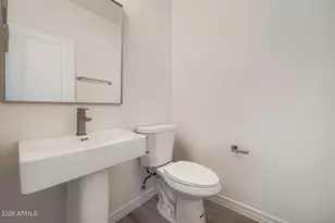 5515 S 11th Ave, Phoenix, AZ 85041 - Photo 13